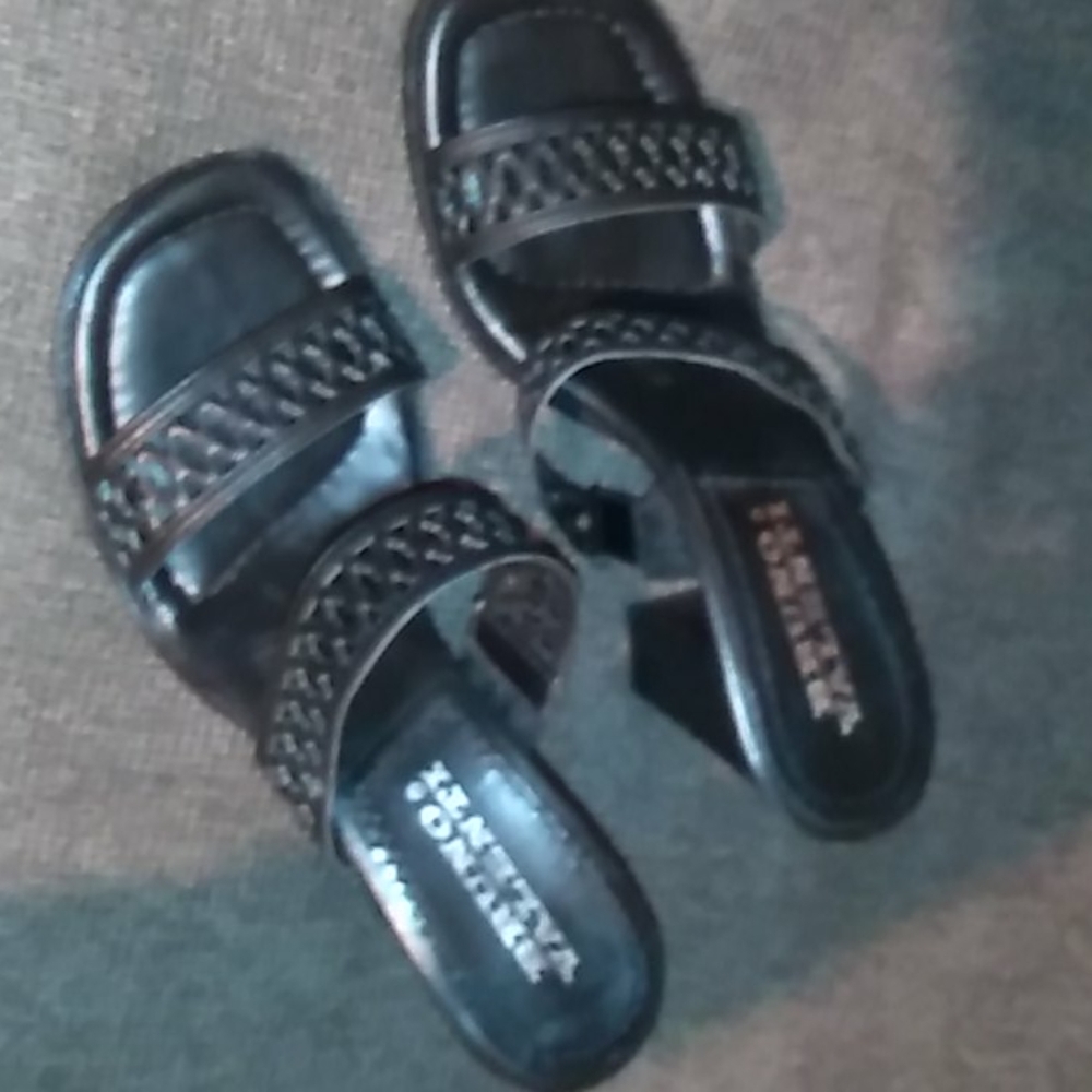 Bruno Valentini slide on heel sandals